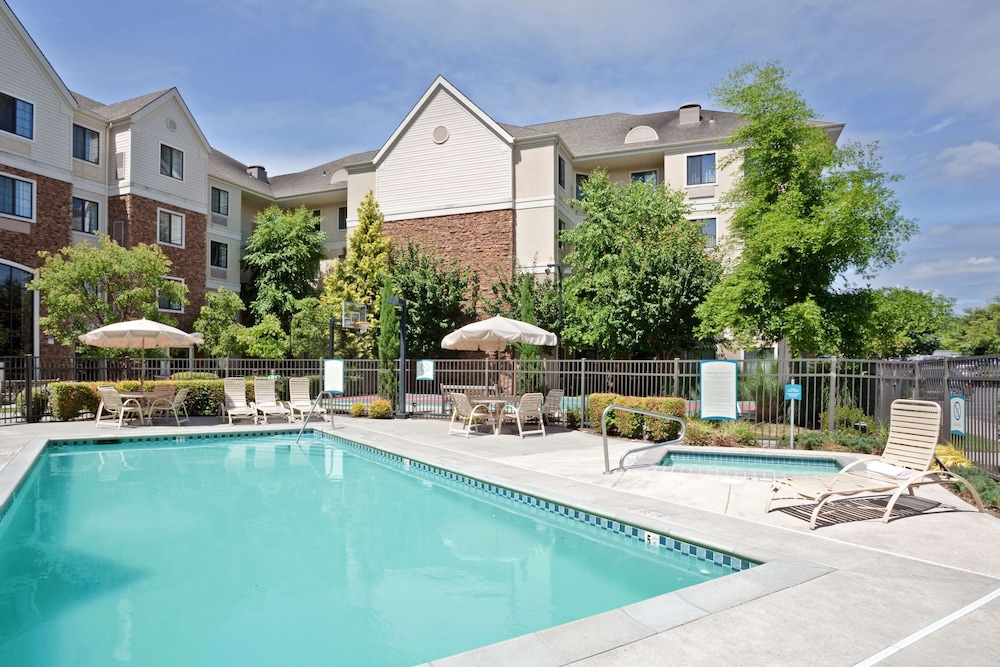 Sonesta ES Suites Portland Vancouver 41st Street - photo 16