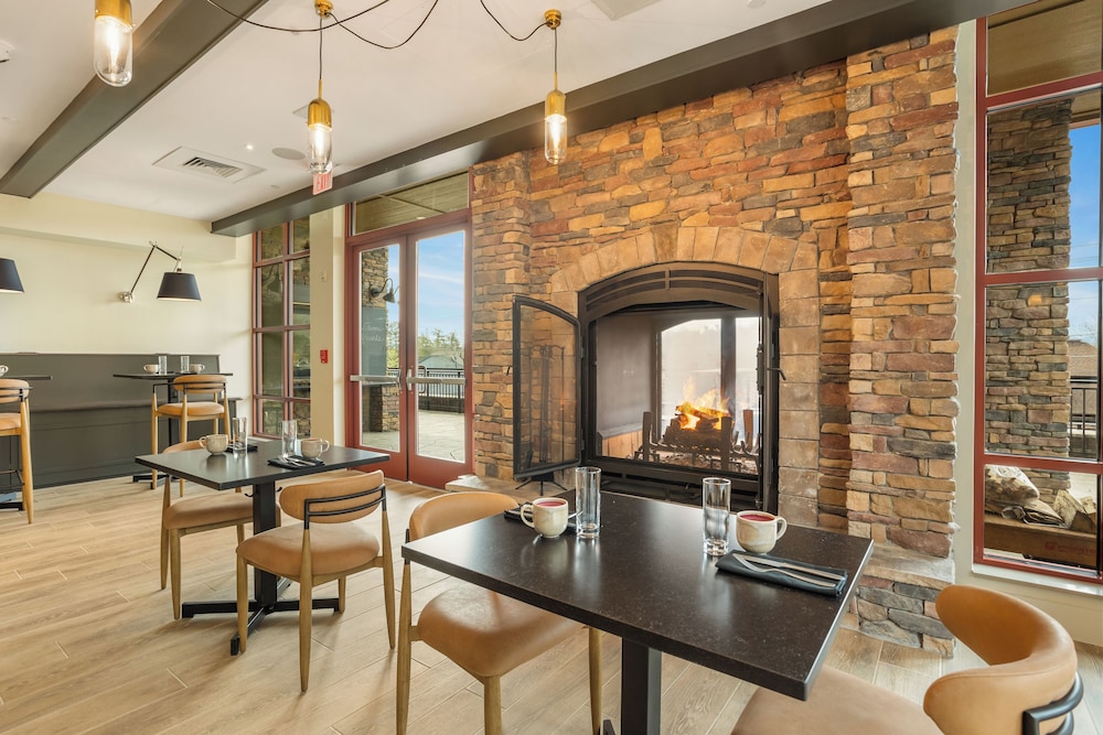 The Embers Hotel - photo 89