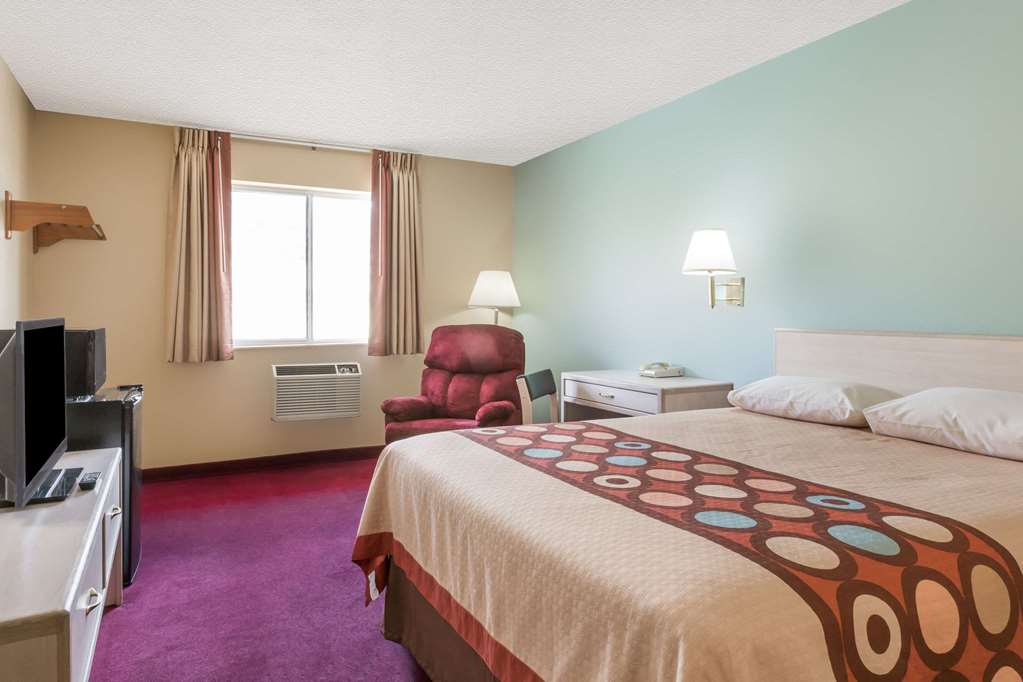 Super 8 by Wyndham Nephi - photo 13