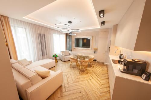 Royal Residence Apartment — 4-Star Luxury Hotel in Gdansk, Poland