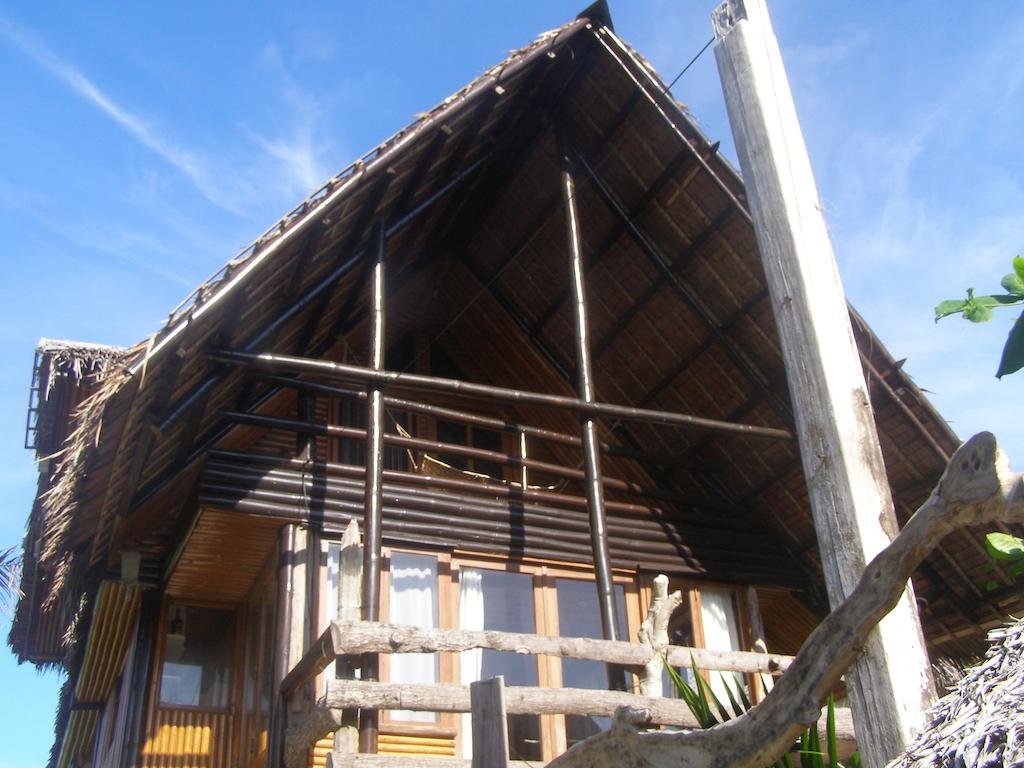 Paras Inn — hotel near Godofredo P. Ramos Airport