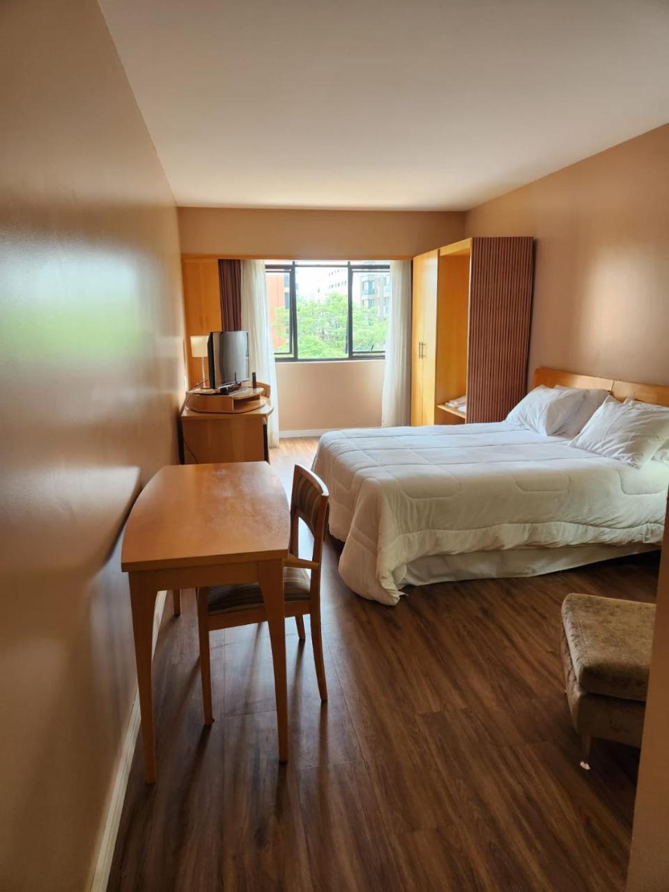 Flat em Sol Alphaville Hotel & Residence — 4-Star Luxury Hotel in Barueri, Brasil