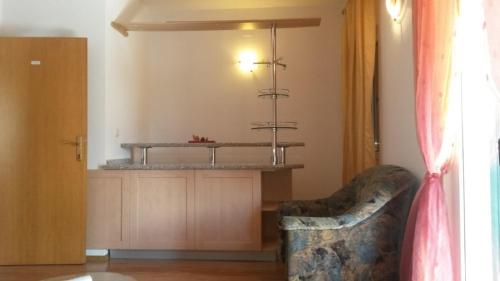 Apartments Mari — 4-Star Luxury Hotel in Bol, Croatia