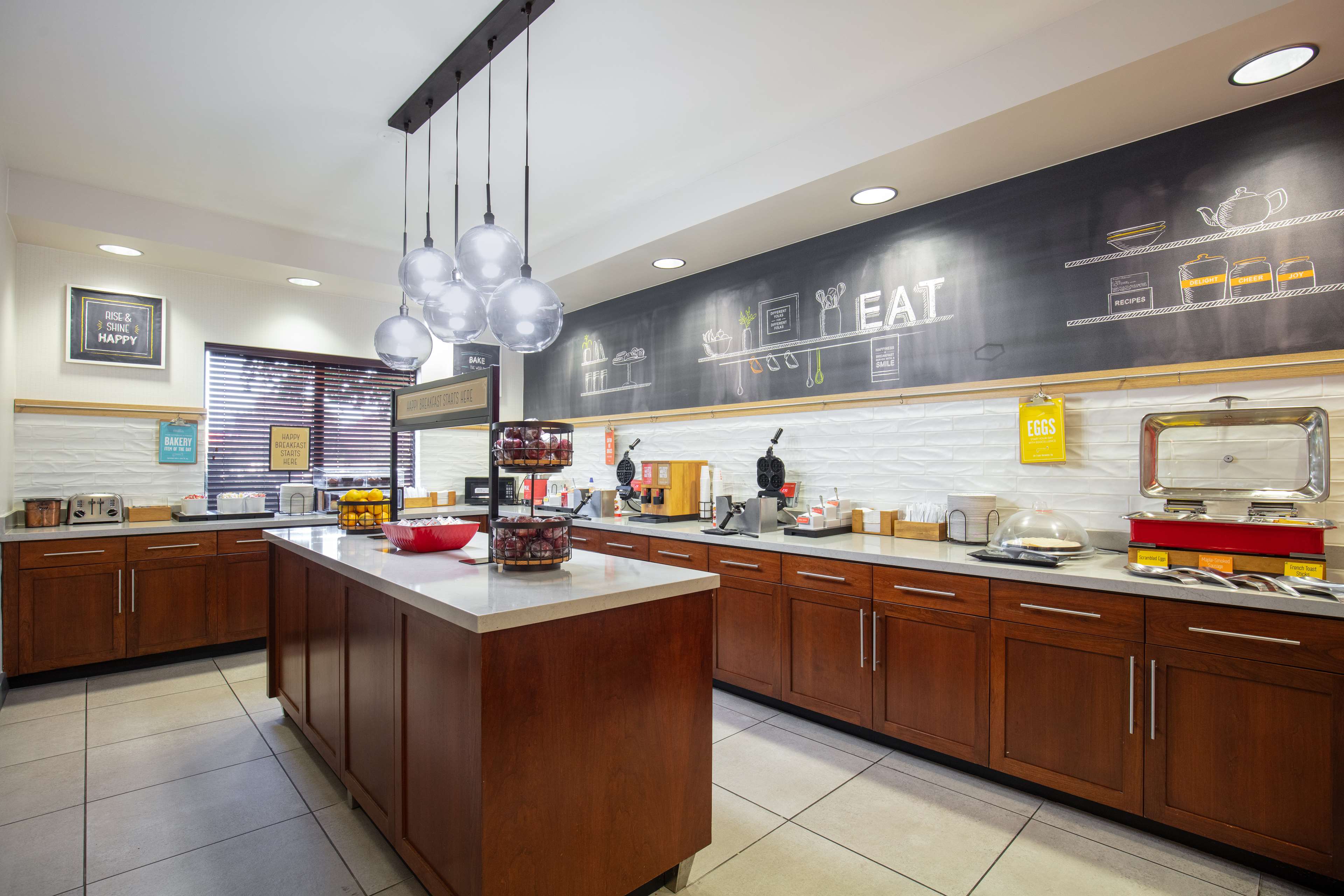 Hampton Inn Medford - photo 11