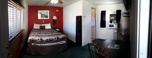 Bryce Canyon Motel - photo 4