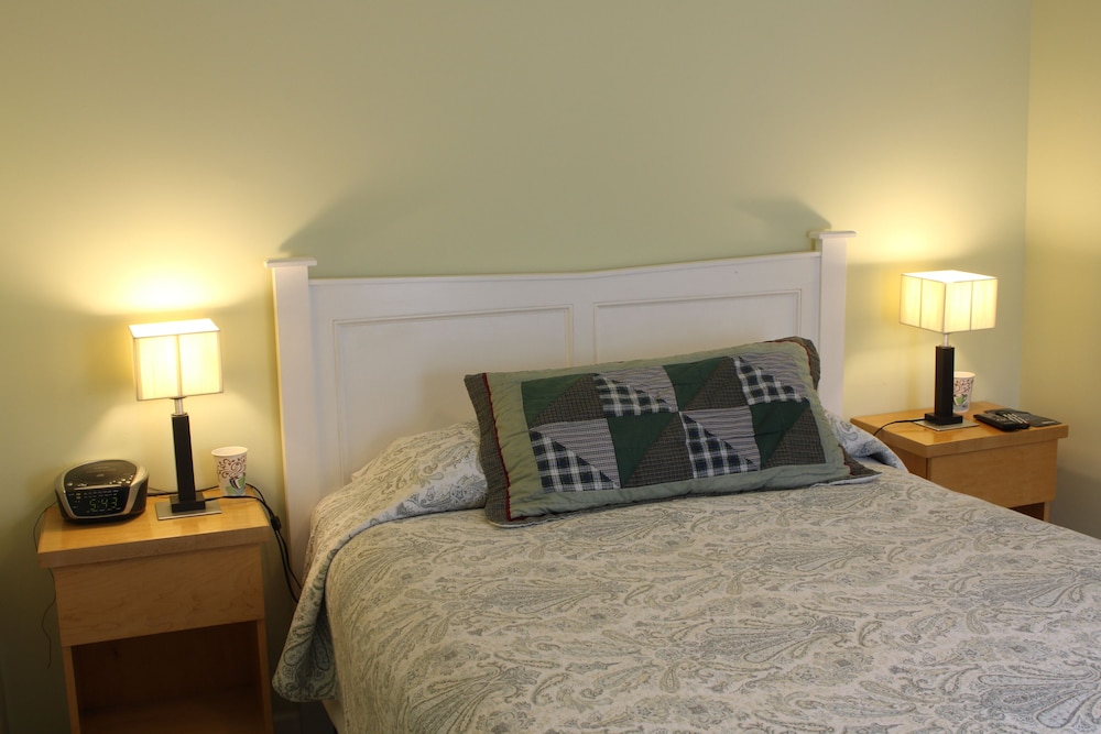 Catskill Seasons Inn - photo 18