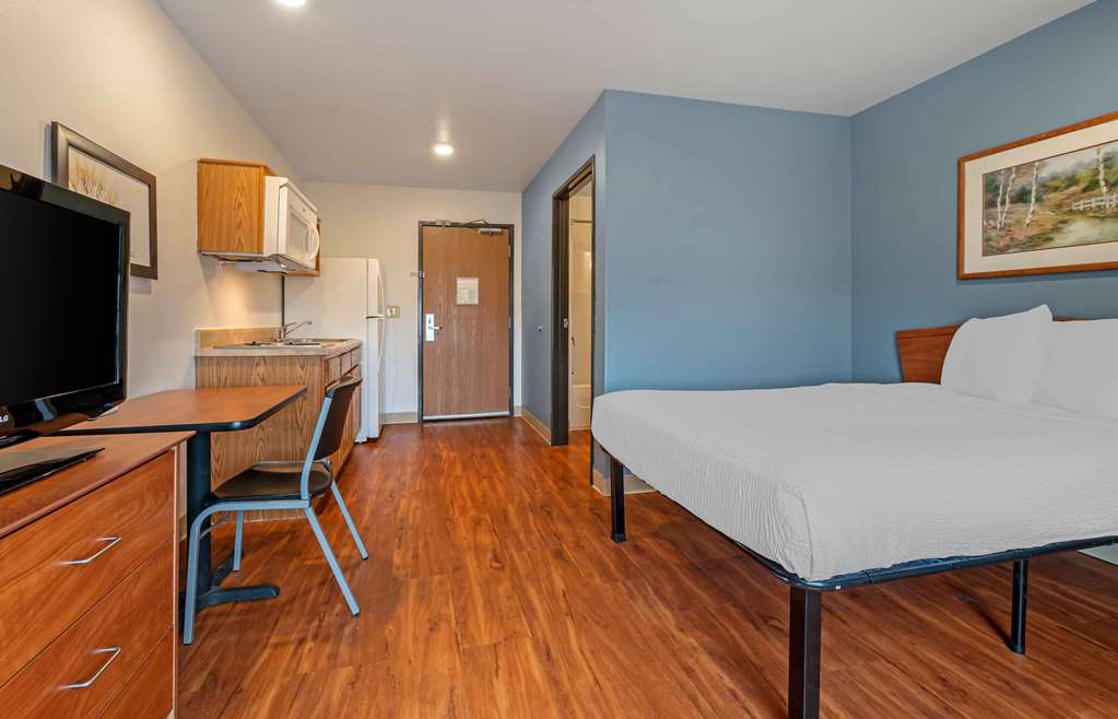 Extended Stay America Select Suites Indianapolis Greenwood - photo 12