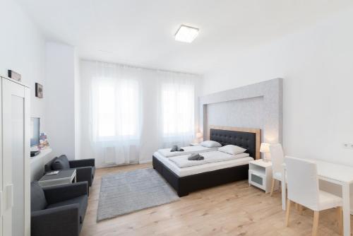 Astoria Flats 1 — 4-Star Luxury Hotel in Budapest, Hungary