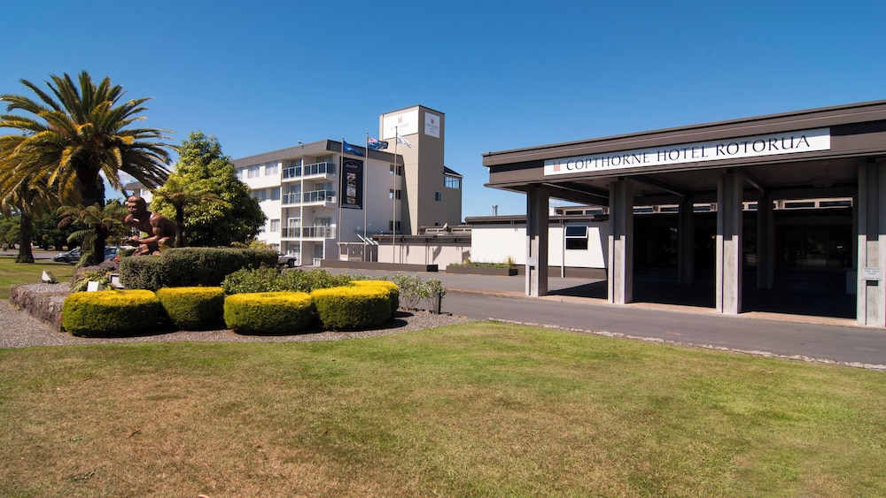 Copthorne Hotel Rotorua — 4-Star Luxury Hotel in Rotorua, New Zealand