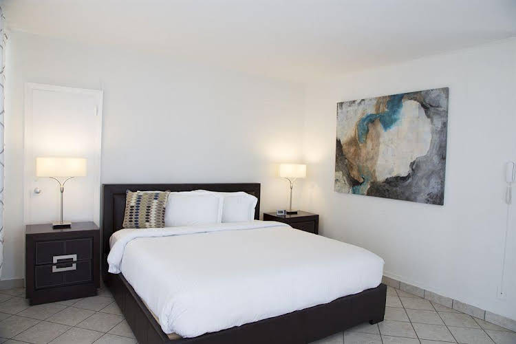 Captain's Quarters Resort - photo 10