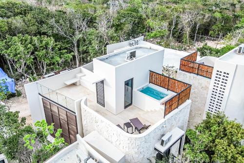 Ocean Breeze Villa A few steps from the beach — 4-Star Luxury Hotel in Tulum, Mexico