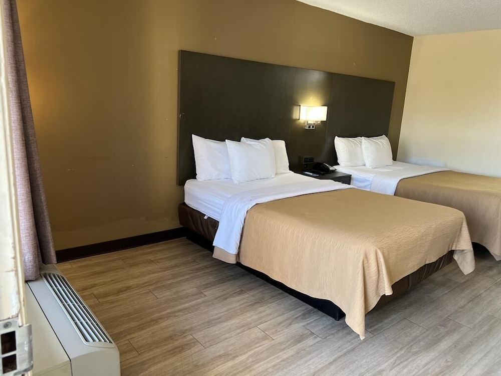 Rodeway Inn Walterboro I 95 - photo 13