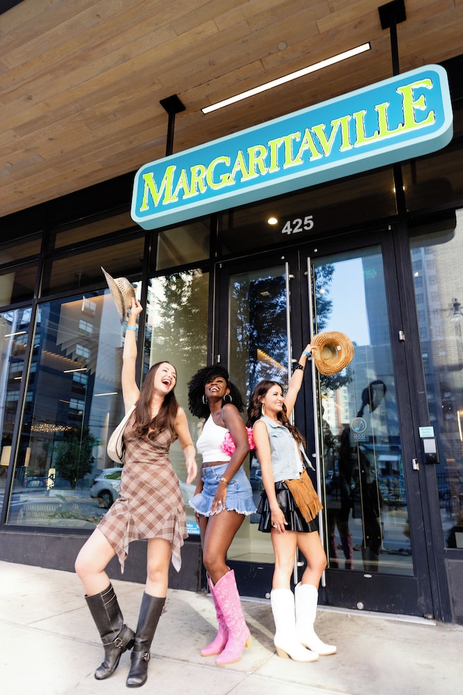 Margaritaville Hotel Nashville - photo 35