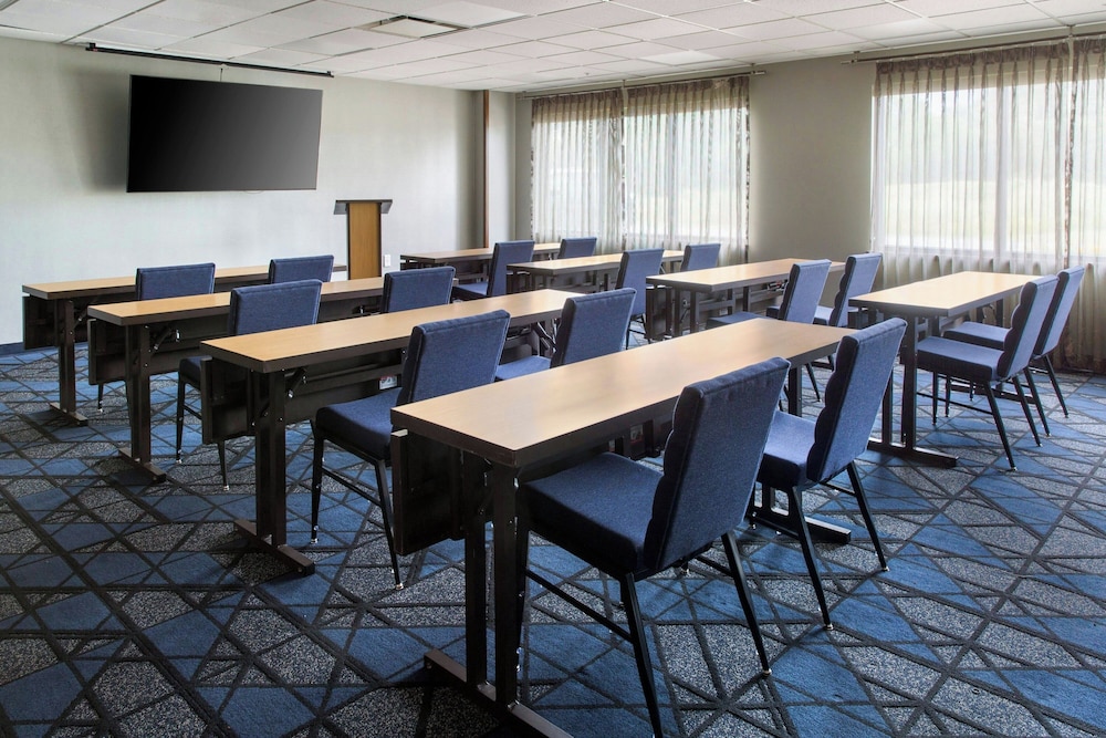 Courtyard by Marriott Buffalo Amherst University - photo 36