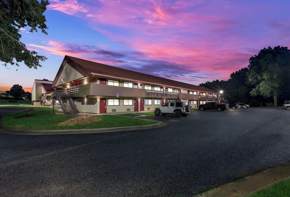 Red Roof Inn Hickory - photo 33