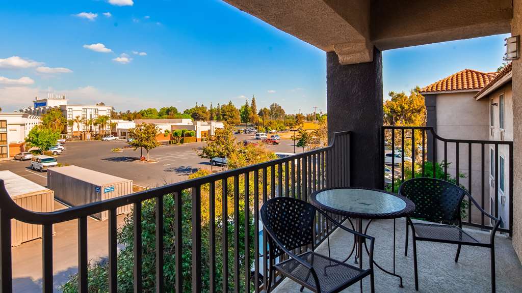 Best Western Visalia Hotel - photo 43