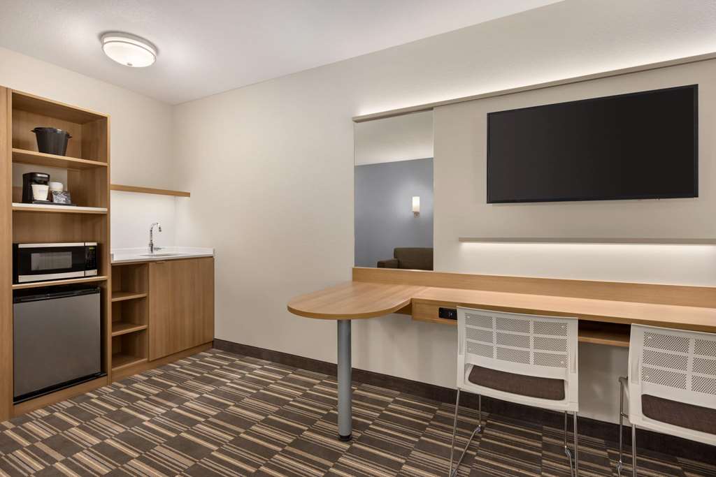 Microtel Inn & Suites by Wyndham Gambrills - photo 19