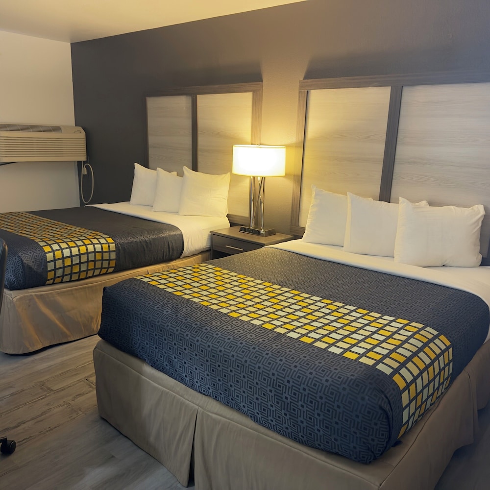 Garner Hotel Missoula Southwest by IHG - photo 15