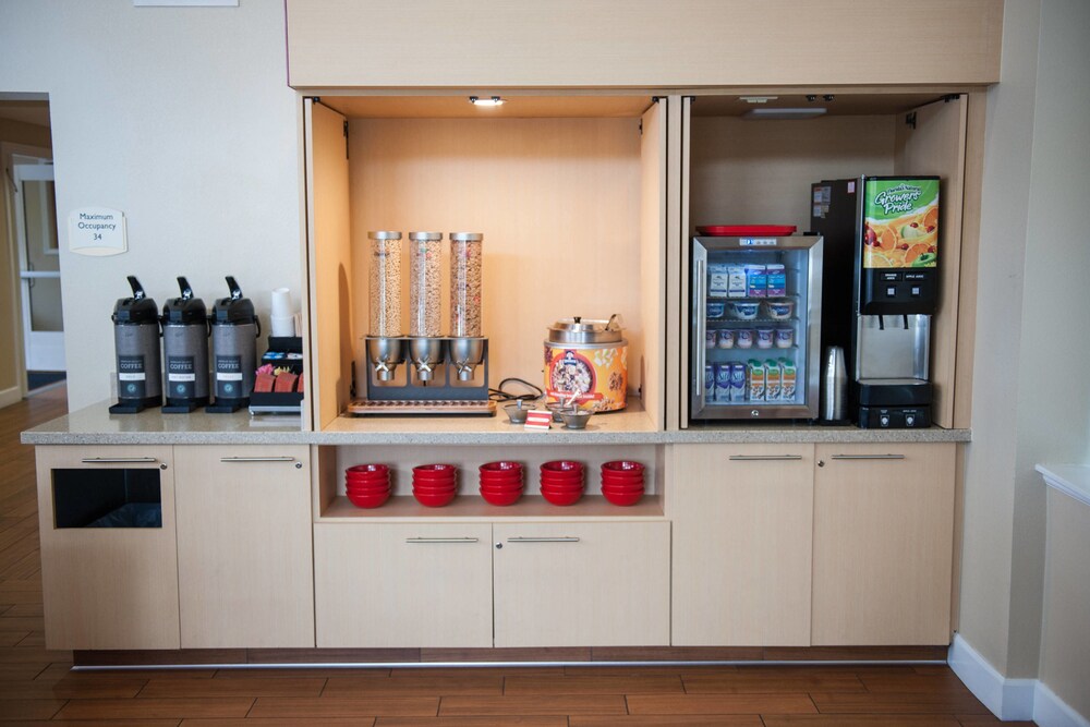 TownePlace Suites by Marriott San Jose Campbell - photo 11