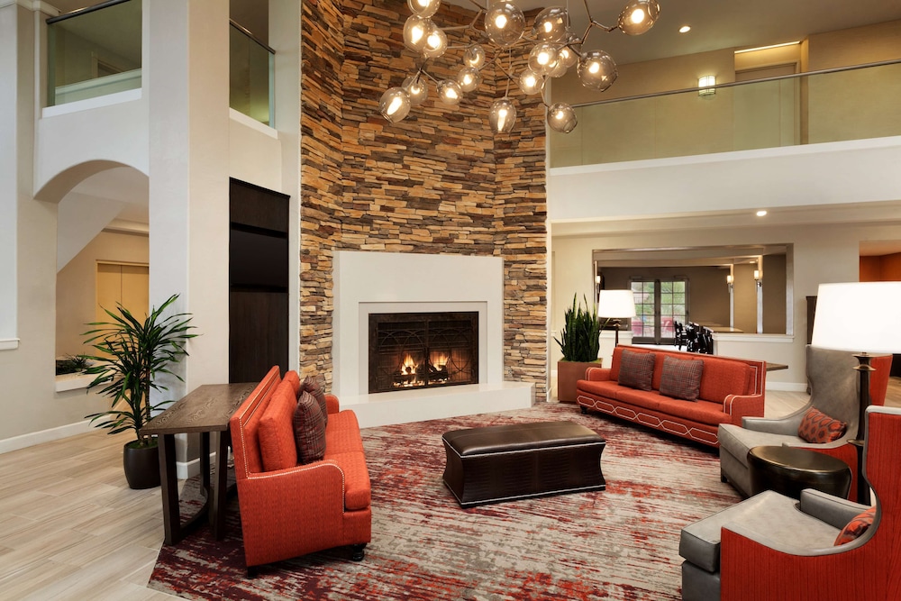 Embassy Suites by Hilton Temecula Valley Wine Country - photo 3