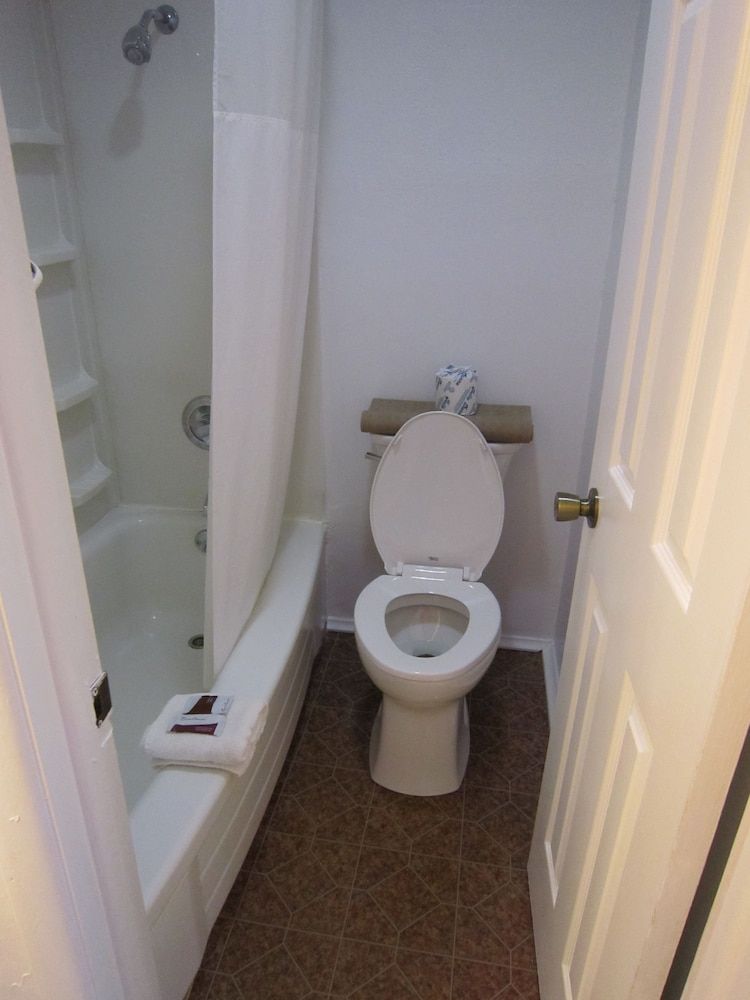 Budget Inn Cassville - photo 19