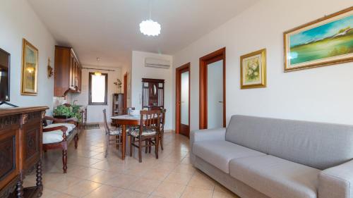 Vintage Home Cabras — 4-Star Luxury Hotel in Cabras, Italy