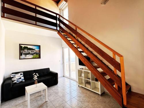 Apartment in Murter with sea view terrace air conditioning Wifi 5026 2 — 4-Star Luxury Hotel in Murter, Croatia