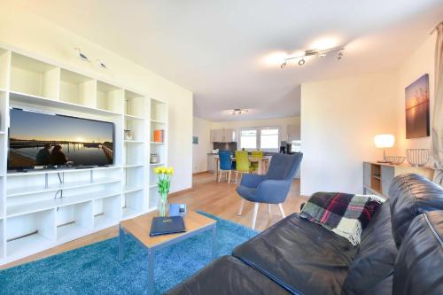 Haus Neuhof 01 — 4-Star Luxury Hotel in Heringsdorf, Germany