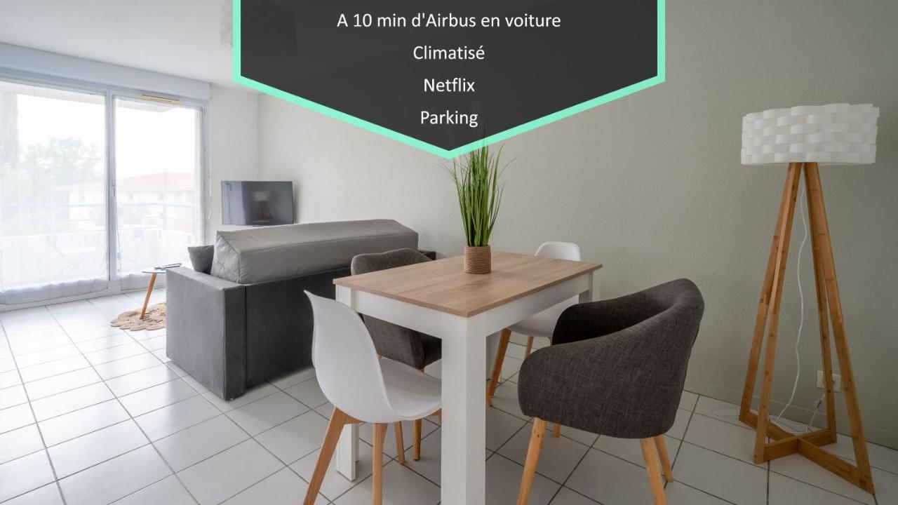L'airbusien Terrasse Et Parking Airbus a Cote — hotel in Colomiers