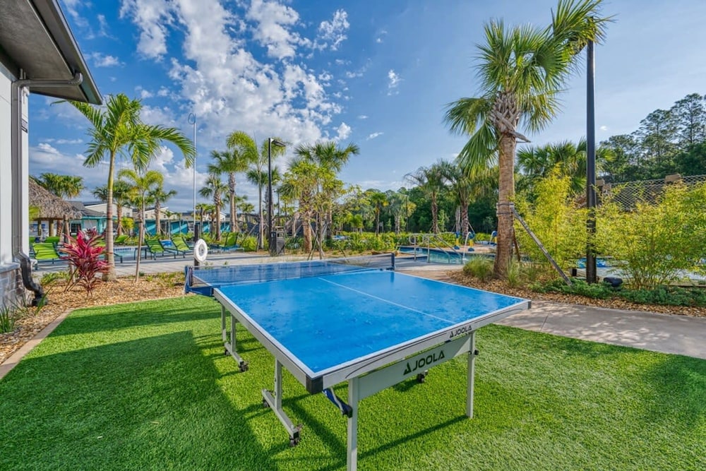 Ultimate Luxury Retreat star Wars Game Room More - photo 80