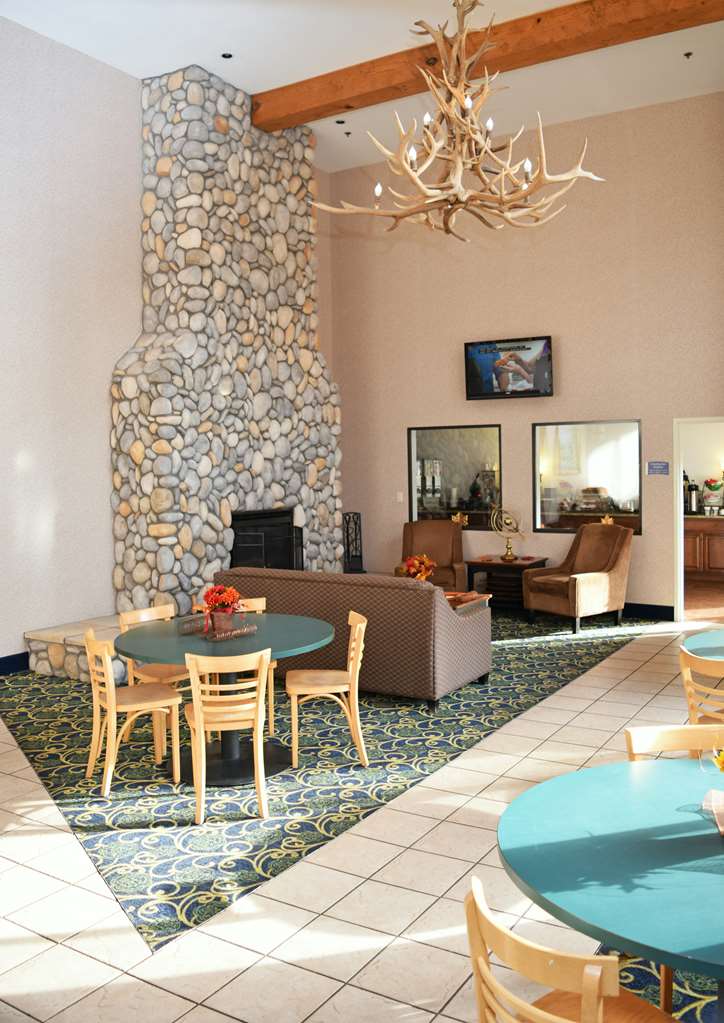 Beachfront Hotel - photo 14