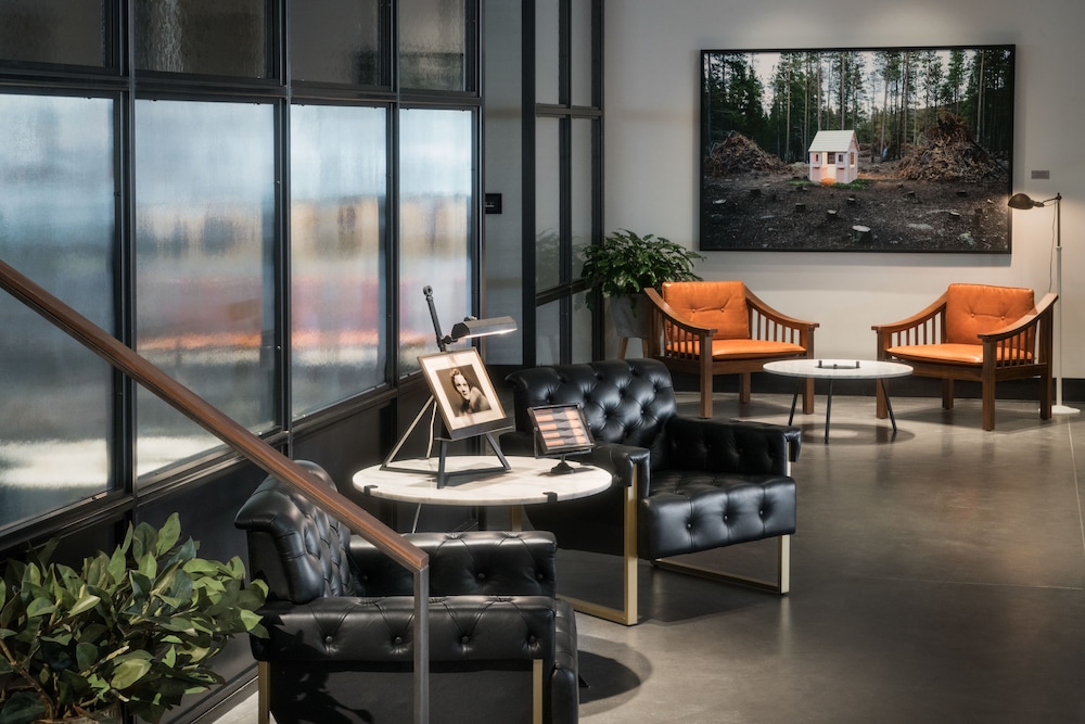 The Maven Hotel at Dairy Block - photo 4