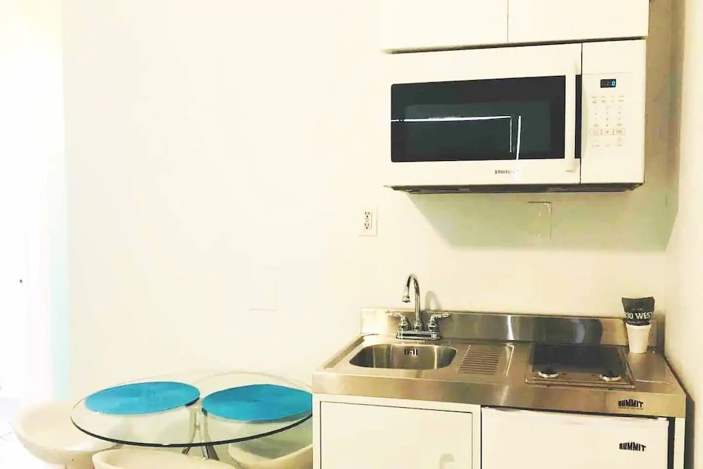 Royal Hotel Unit 337 - photo 5