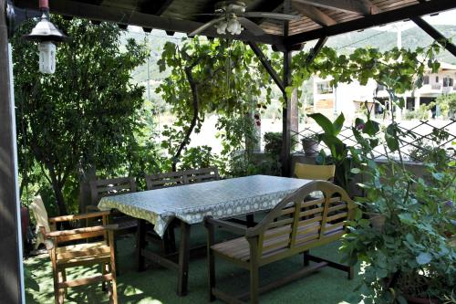 Roula Rooms — Stratonion — photo 2