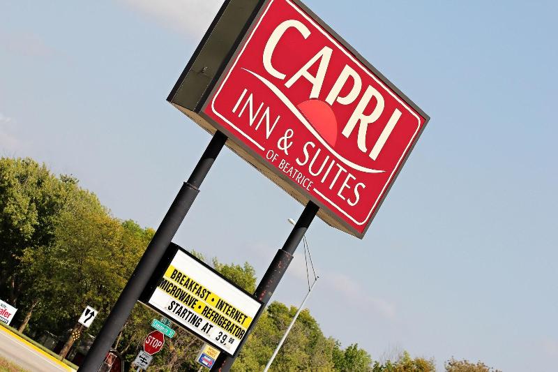 Capri Inn and Suites of Beatrice - photo 9
