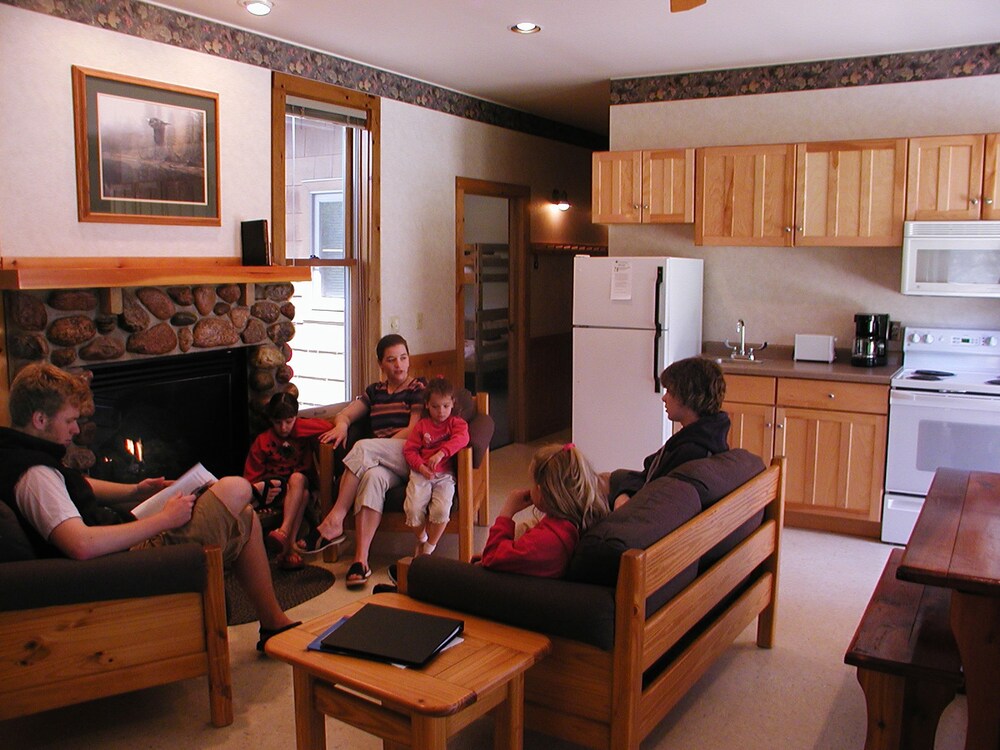 Heartwood Resort & Conference Center - photo 7