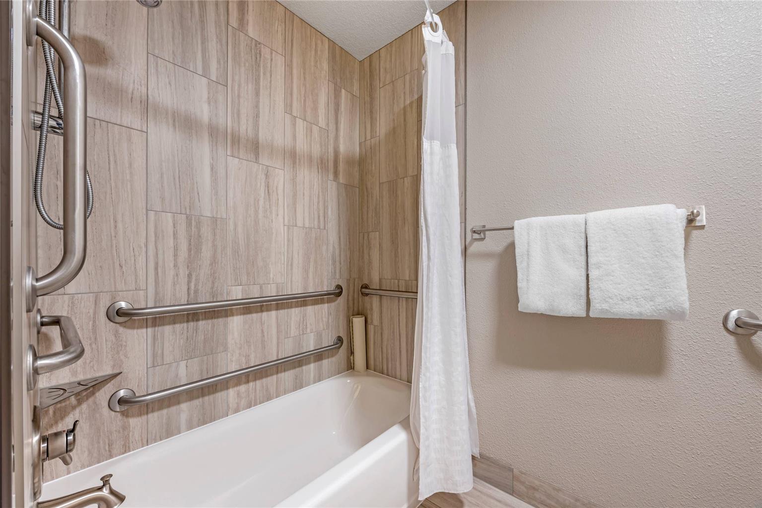 Elizabeth Oceanfront Suites an Ascend Collection Hotel - photo 16