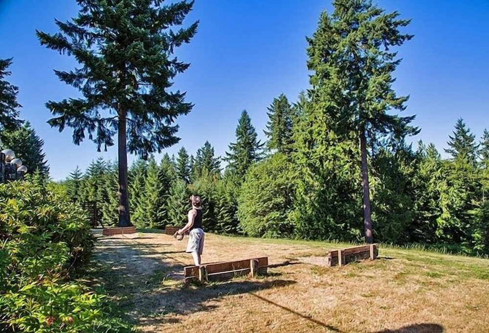 Tall Chief Camping Resort Cottage 1 - photo 20