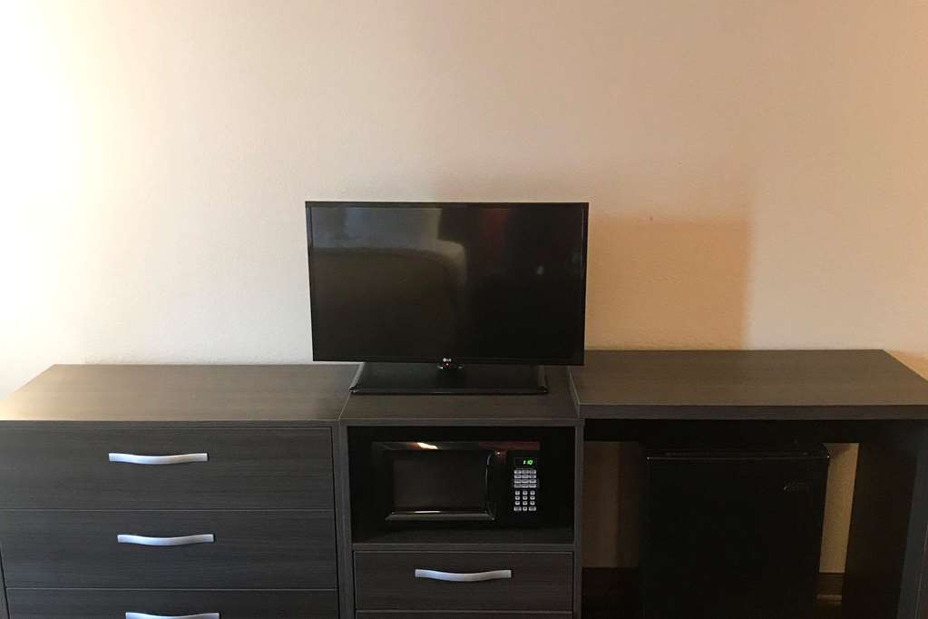 Econo Lodge Mifflintown - photo 11