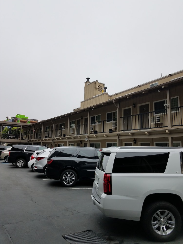 Travelodge by Wyndham San Francisco Bay - photo 15