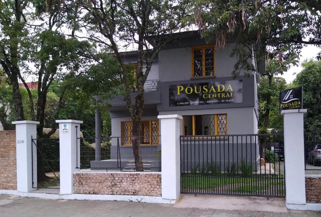 Central 2 Pousada — hotel in Uruguaiana