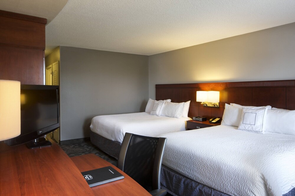 Courtyard by Marriott Jackson - photo 11