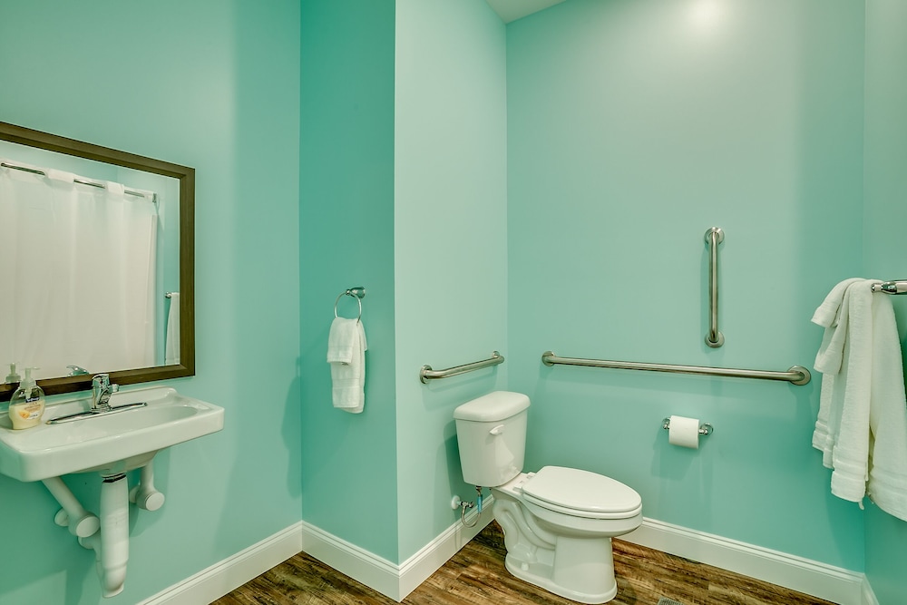 Together Resorts Cherry Grove Resort at 204 54th B - photo 26