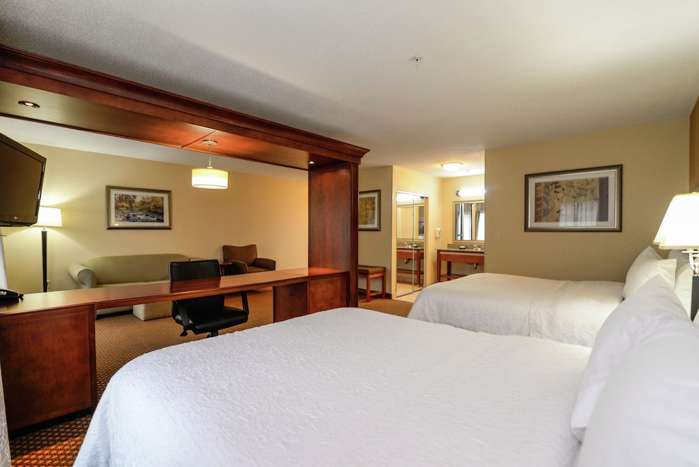 Hampton Inn & Suites Detroit Chesterfield Township - photo 9