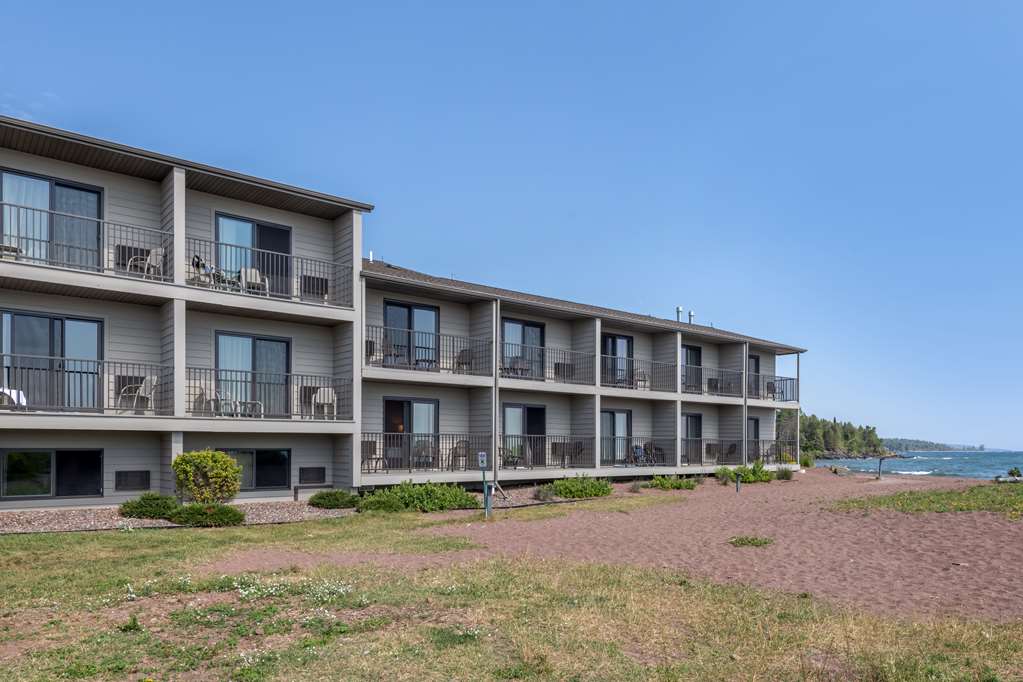 Best Western Plus Superior Inn - photo 80