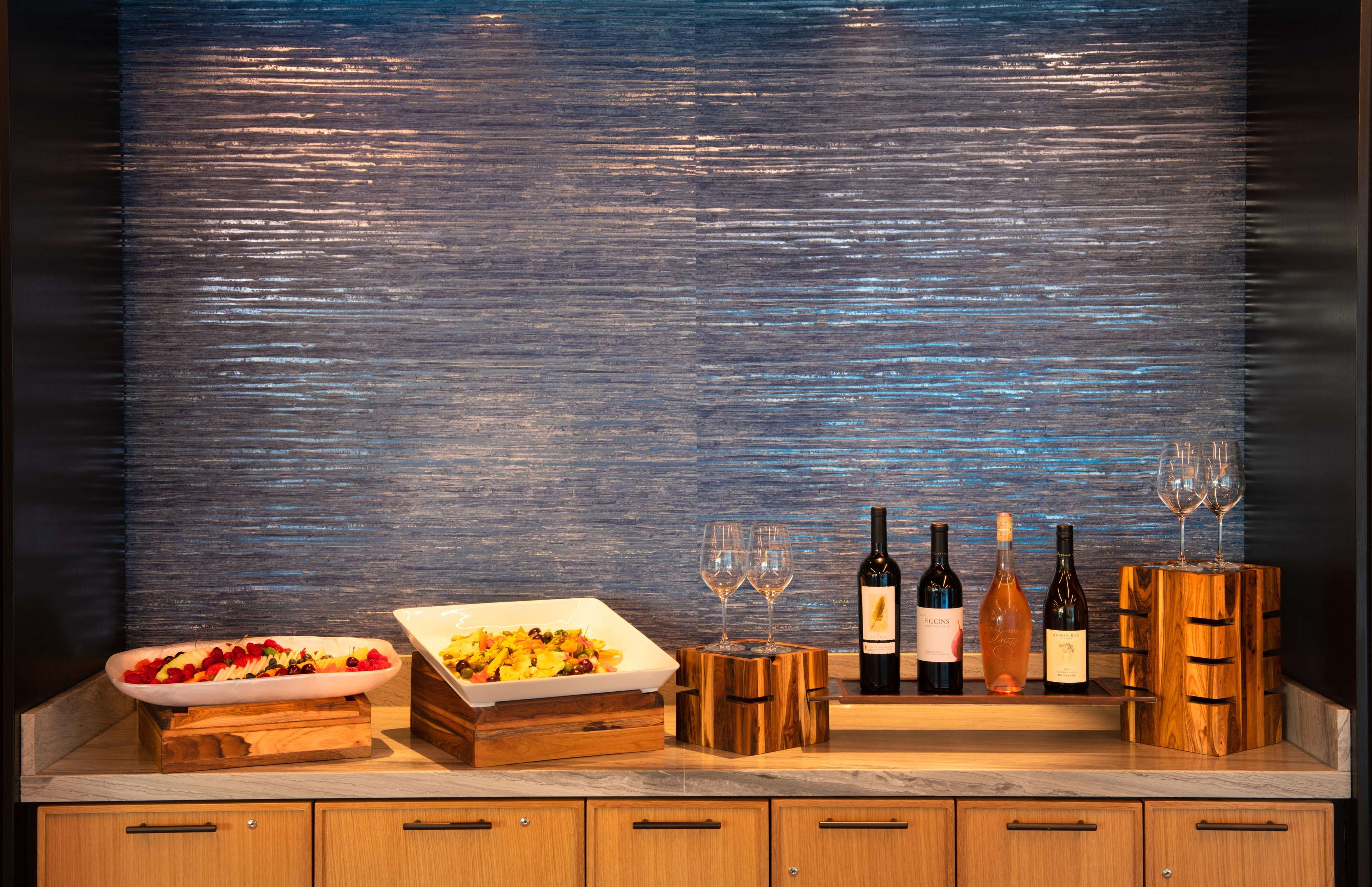 The Charter Hotel Seattle Curio Collection by Hilton - photo 16