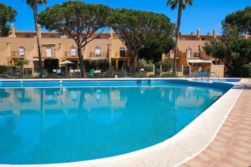 Casa Marisa Sancti Petri — 4-Star Luxury Hotel in Chiclana De La Frontera, Spain