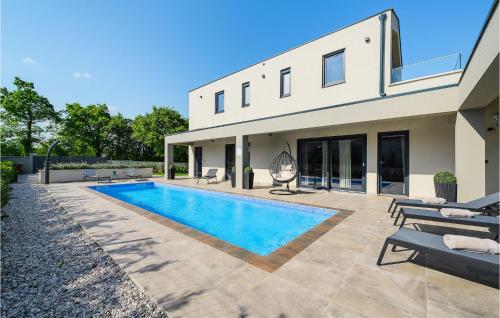 Villa Nobu — 4-Star Luxury Hotel in Pula, Croatia