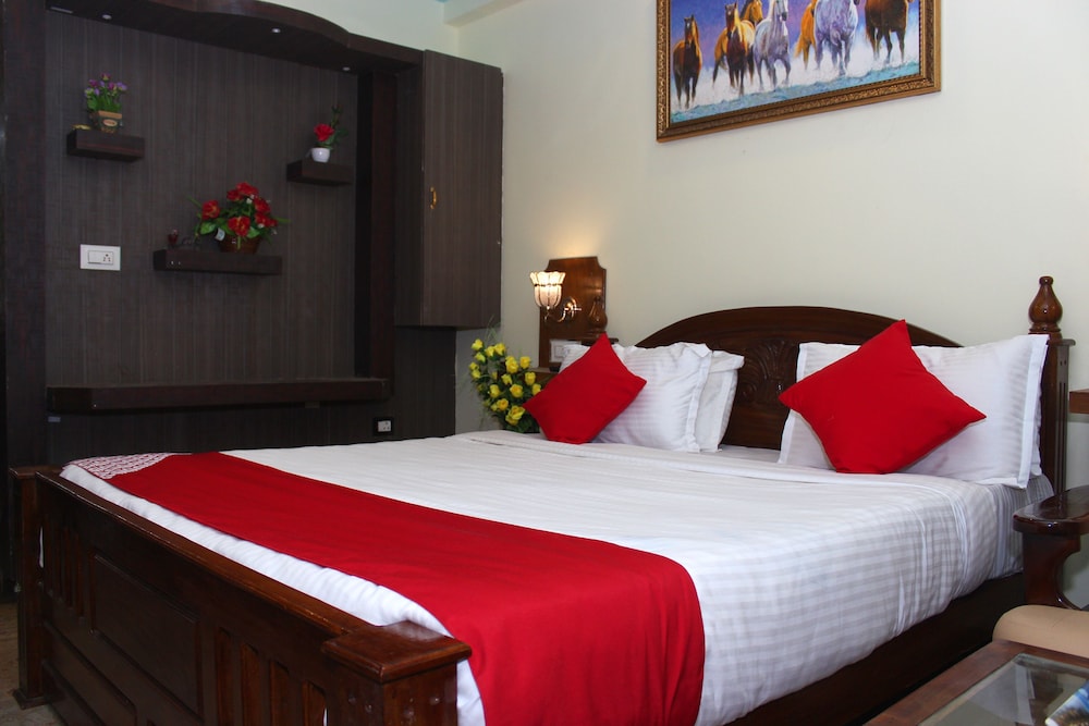 Oyo 16541 Majestic Residency — Thekkady