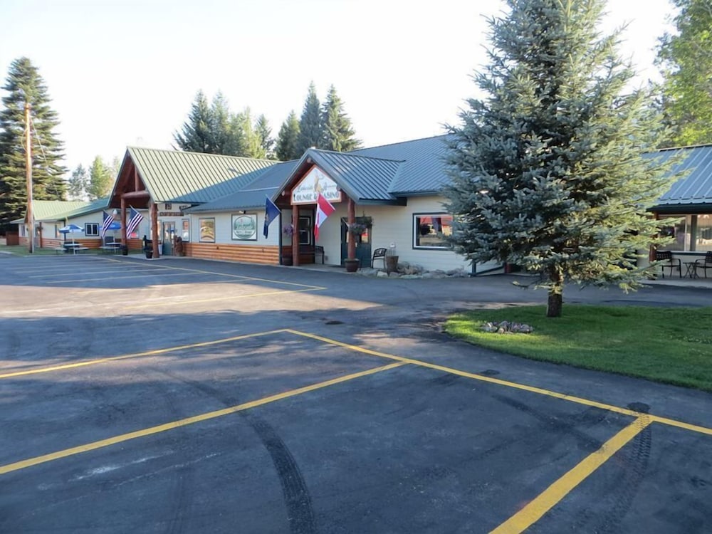 Lakeside Resort and Motel - photo 172